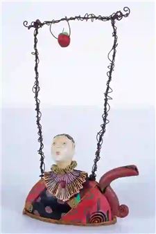 Lid head, with ruffled collar, wire handle with hanging cherry - Laura Balombini