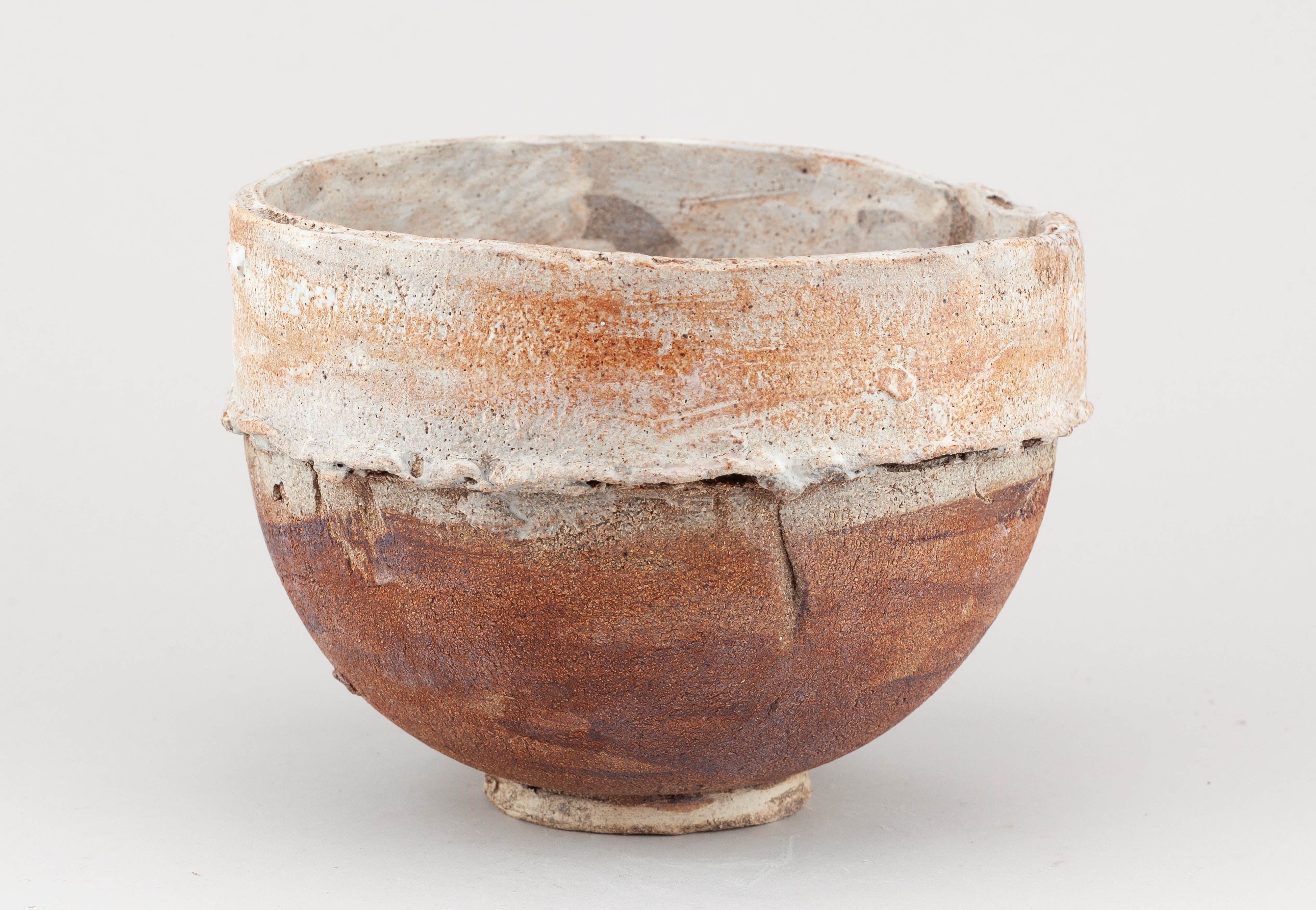 Robin Welch | ROBIN WELCH (1936-2019); a stoneware bowl covered in grey ...
