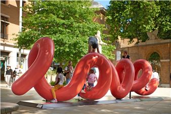 In London, All You Need Is ‘Love Continuum’ by Yoni Alter