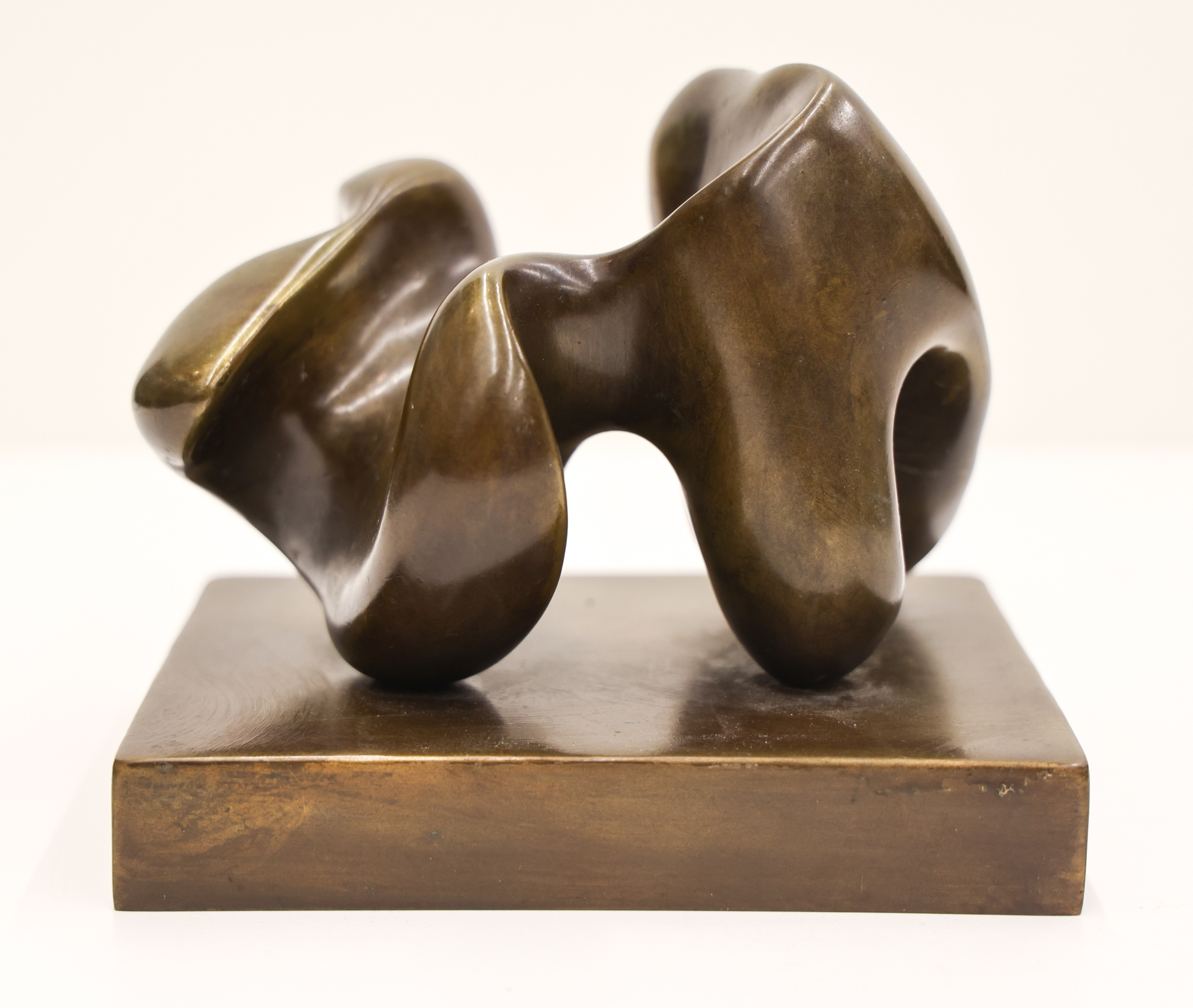 Eli Karpel | UNTITLED | MutualArt
