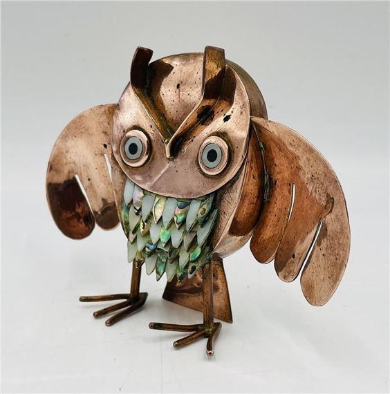 Owl by Los Castillo, 1960