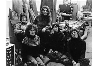 Nancy Azara, Sculptor Who Created a Haven for Feminist Artists, Dies at 84