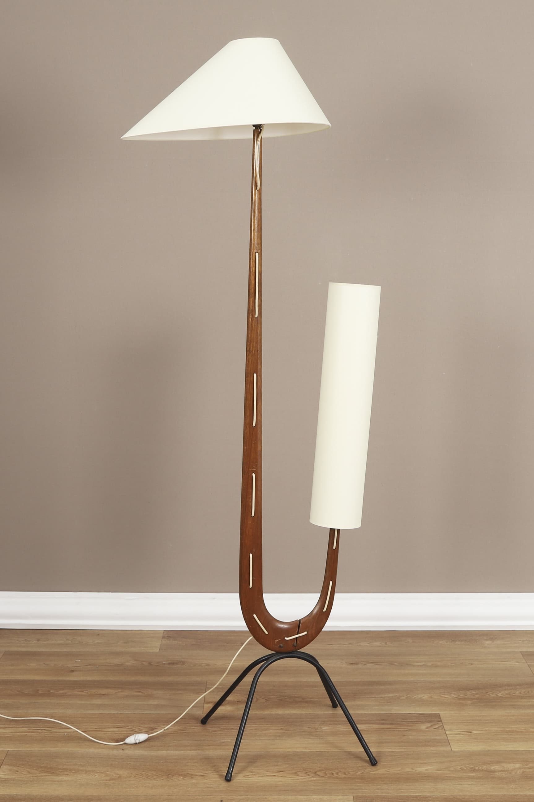 Jean Rispal | Lampadaire dit “Girafe”, circa 1960 (Circa 1960) | MutualArt