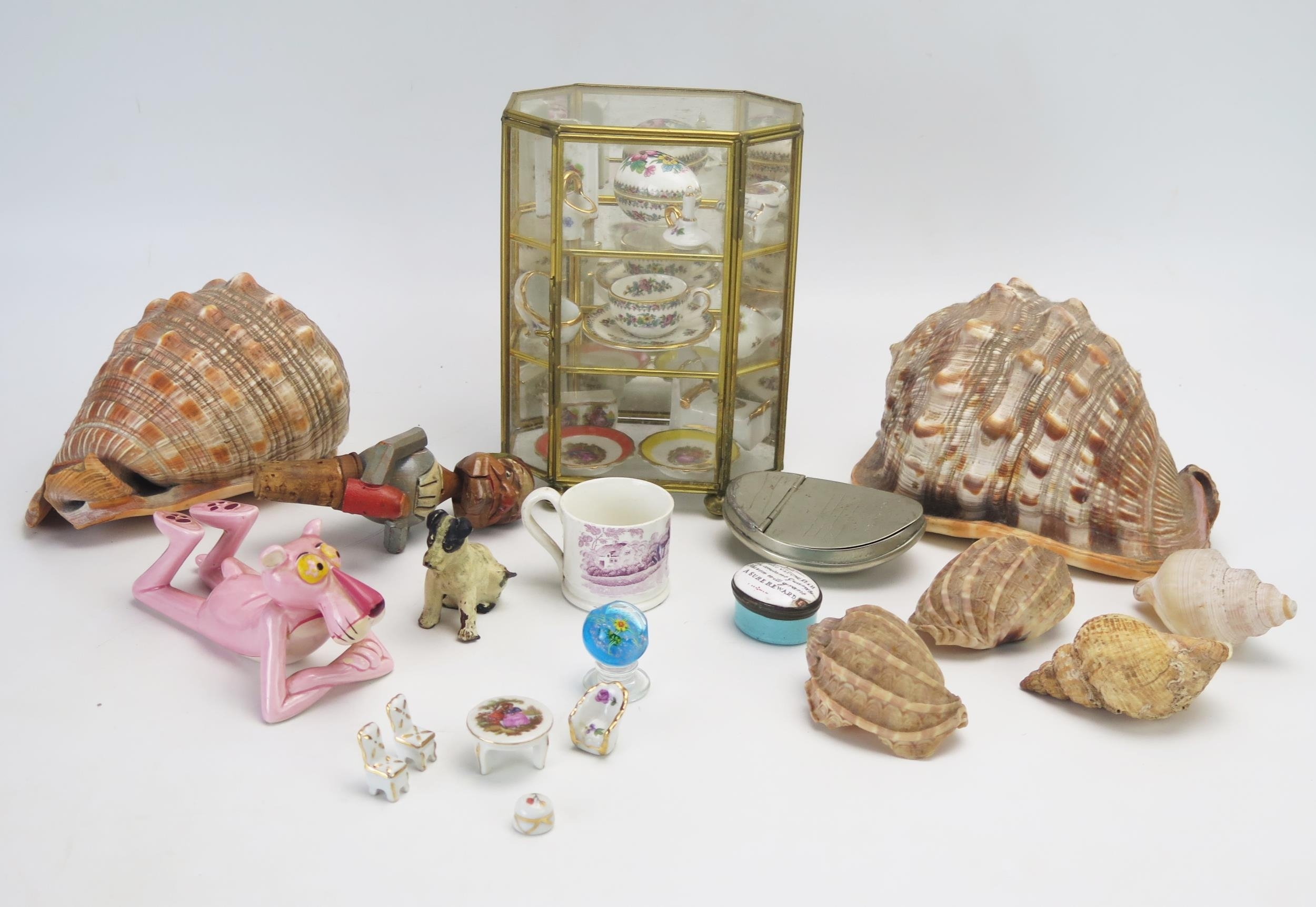 Pink Panther | Two conch shells | MutualArt