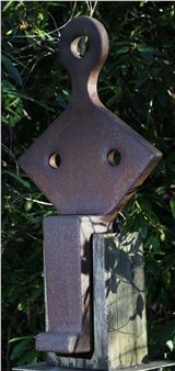 Sitting Girl
steel on a - Simon Probyn