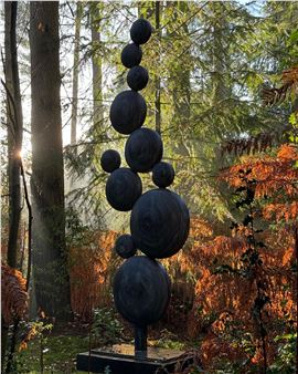 Pebbles
galvanised - Simon Probyn