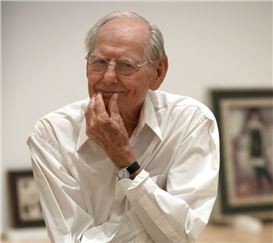 Everyday Magic: Wayne Thiebaud’s Work Offers a Respite From Worldly Chaos
