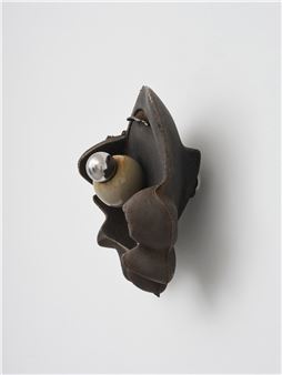 Naked Name at Derosia