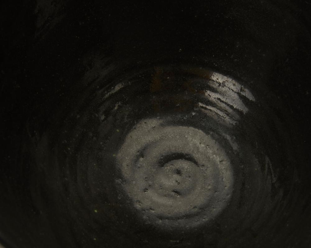 Artwork by Robert Milnes, Right Brain Left Brain, Made of Glazed ceramic