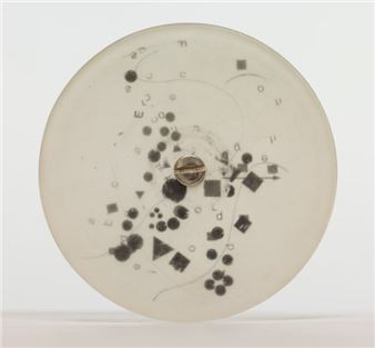 Mira Schendel: Transparencies - Galeria Luisa Strina