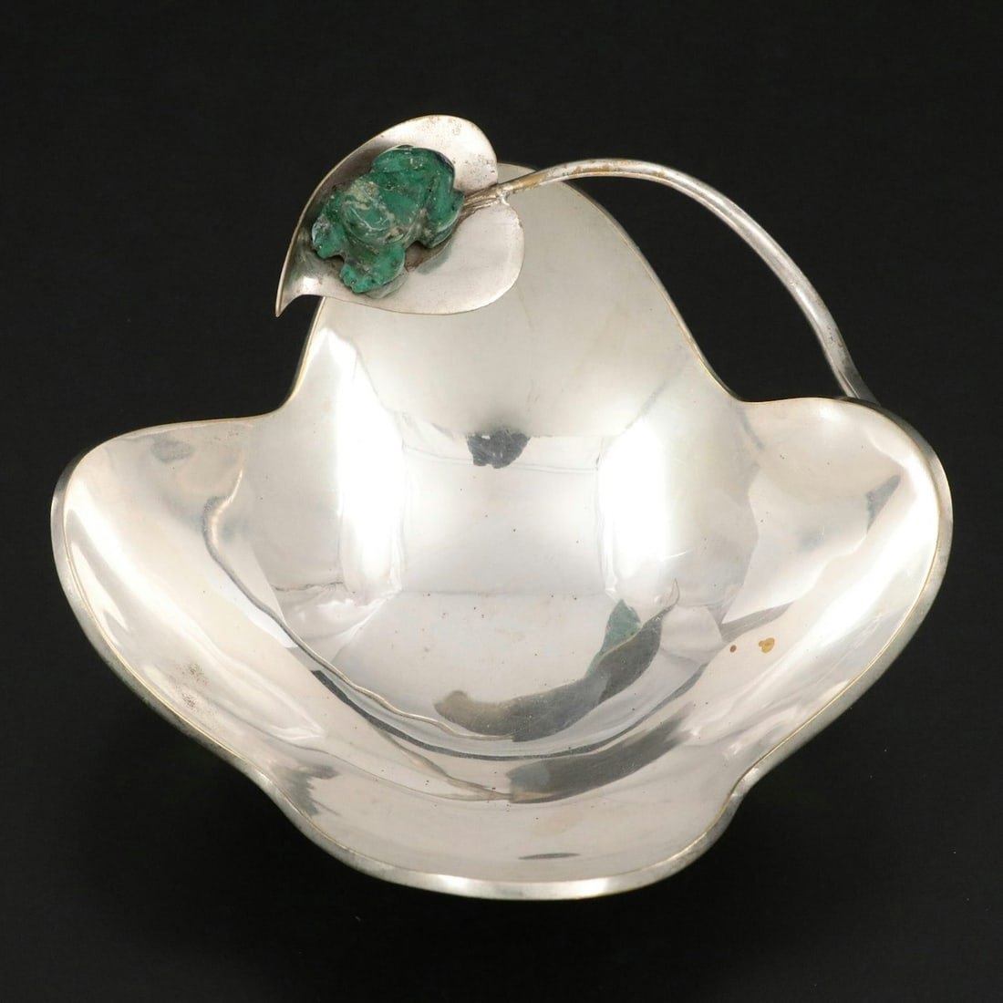 Artwork by Los Castillo, Silver and Malachite Bowl by Los Castillo, Mexico Mid 20th Century, Made of Silver and Malachite