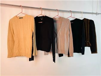 Set of 5 Sweaters by Ralph Lauren, Yansi Fugel, Dries Van Noten, TSE, & Petra Karthaus - Dries van Noten