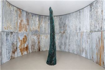 Francesca Leone: La Piazza - Magazzino d'Arte Moderna