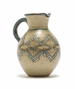 Jug with incised pattern and decoration - Euriel Damane