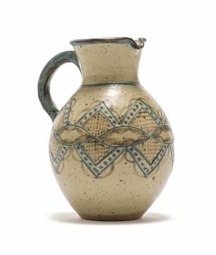 Jug with incised pattern and decoration - Euriel Damane