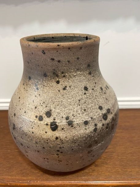 Artwork by Robert Deblander, Pansu vase with cylindrical neck and slight shoulder in pyrite stoneware with salt and ash glaze, Made of stoneware