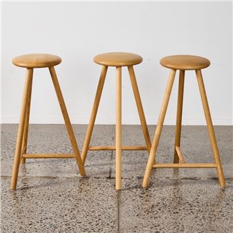 The Perch stool got its inspiration from a very round, solid wooden doorknob in Helsinki. The young designers participated in the Finnish Design Shop Design competition, FDS Awards, and won the first prize with their light stool - Wes Walters