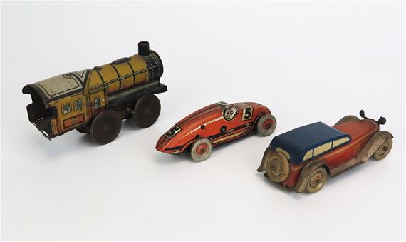 Georg Fischer | 3 German Tinplate Clockwork Toys including car