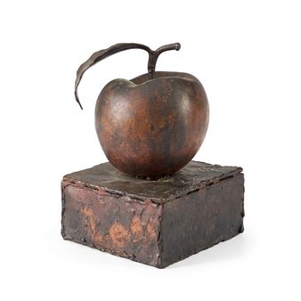 APPLE" BRONZE SCULPTURE - Juan Nickford