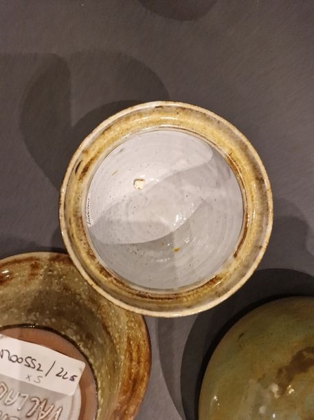 Artwork by Jean-Claude Malarmey, Set of five pieces: Pichet - Boîte - Pique-fleurs - Vase - Coupe Vallauris, Made of clay