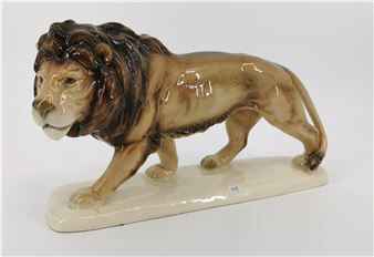 PORZELLANFIGUR "LÖWE - Julius Griesbach