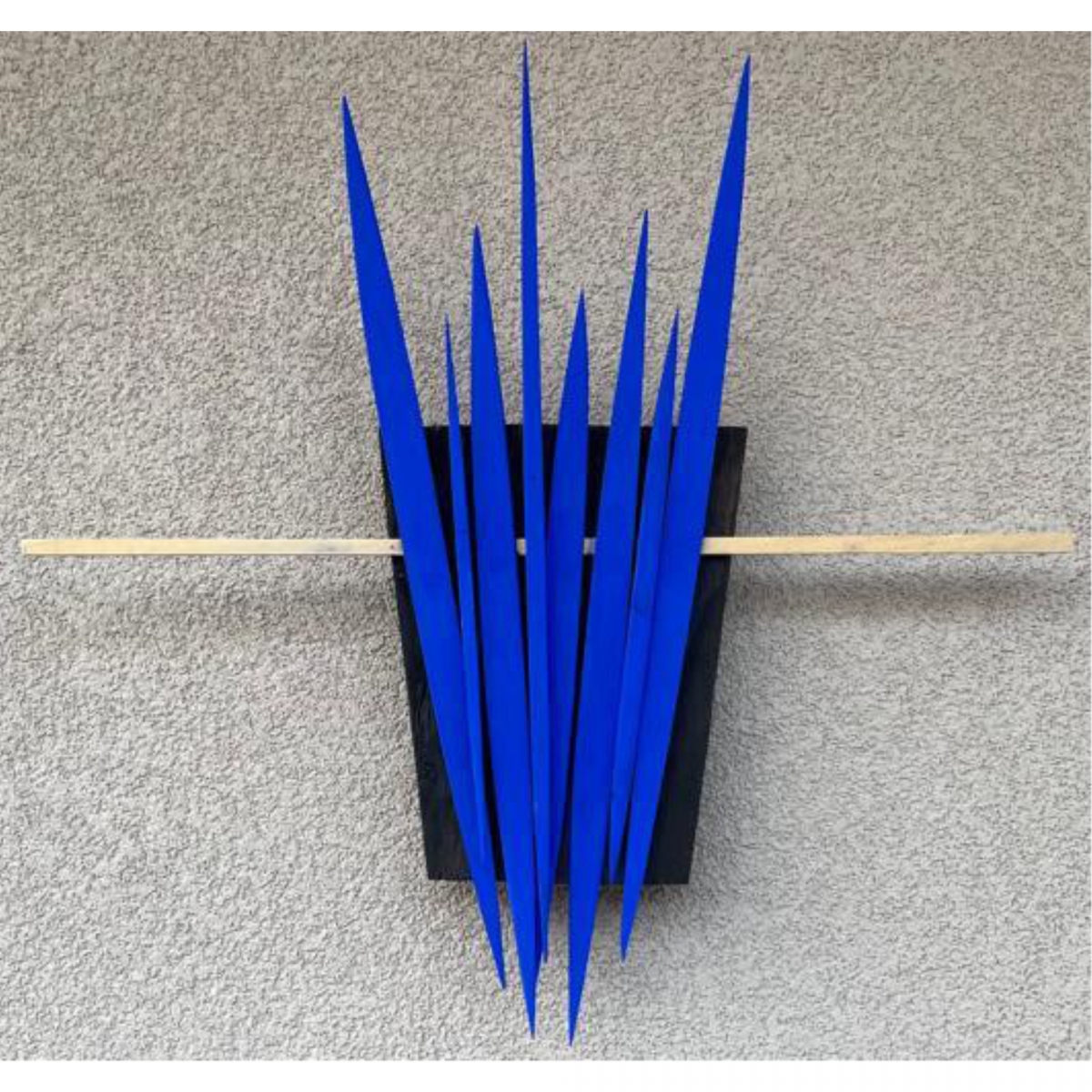 Artwork by Helmut Pizzinini, PIZZININI HELMUT SCULTURA DA MURO IN LEGNO 50X53