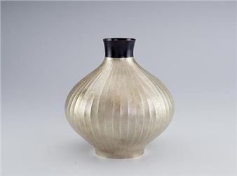 Striking Objects: Contemporary Japanese Metalwork - Smithsonian’s National Museum of Asian Art