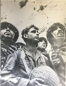 The paratroopers at the Western Wall original photogrph vintage - David Rubinger