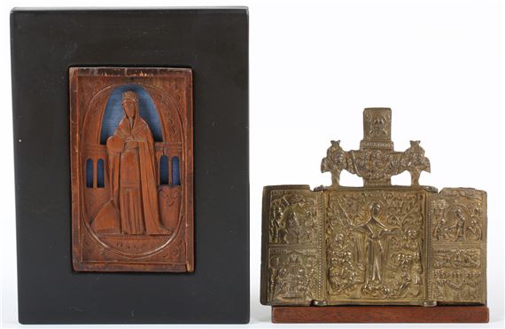 Richardson | A Russian carved boxwood icon depicting Saint Olga | MutualArt