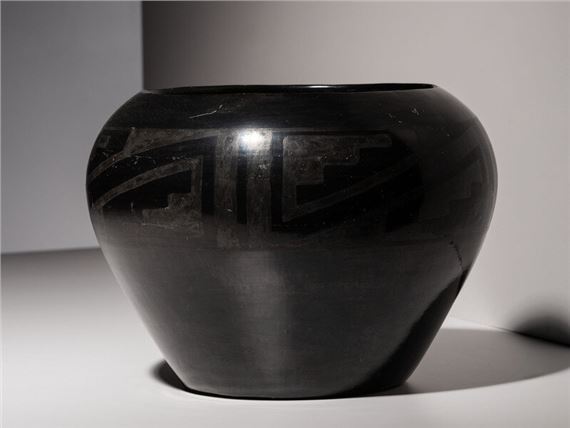 Maria Martinez
(San Ildefonso, 1887-1980)
Blackware Pottery Jar1920-1925 by Maria Montoya Martinez, 1920-1925