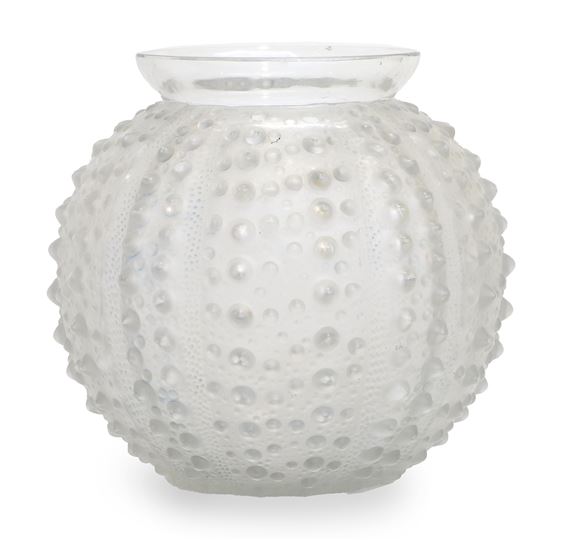 R LALIQUE by René Lalique, designed 1935