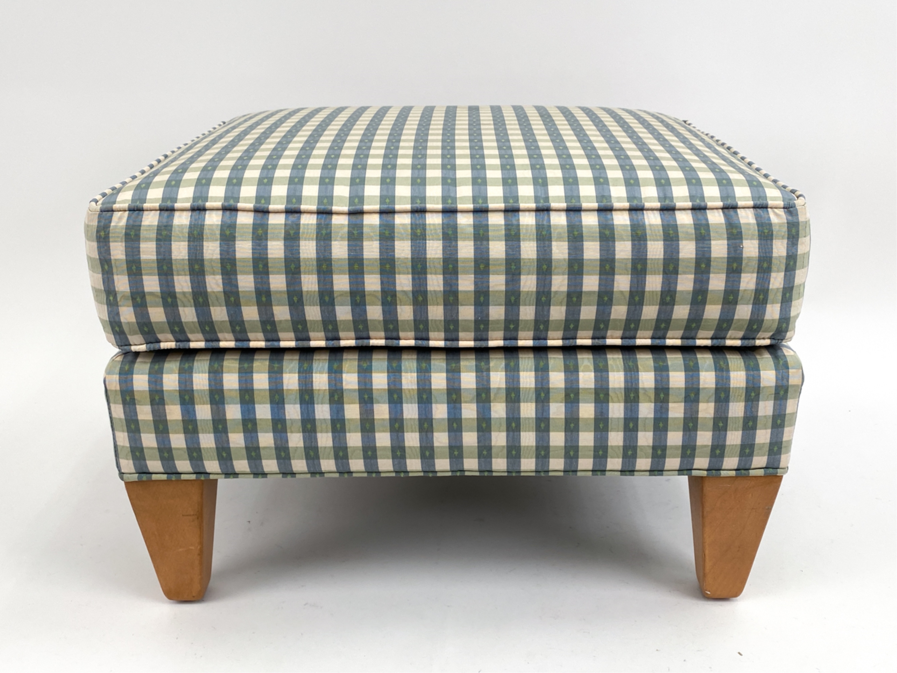 Ethan Allen | ETHAN ALLEN CONTEMPORARY UPHOLSTERED OTTOMAN | MutualArt