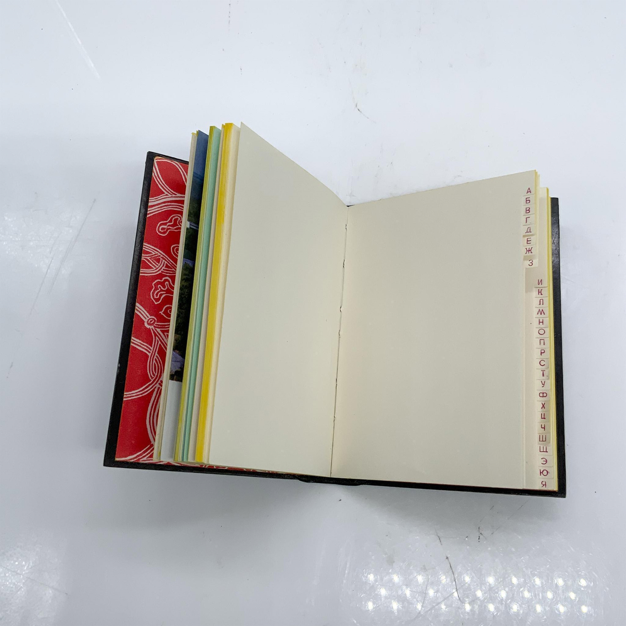 Vladimir | 2pc Mstera 1990s USSR Russian Lacquer Mini Address Notebooks ...