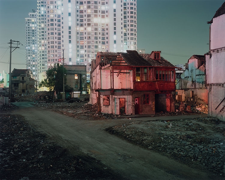 Greg Girard | 23 Artworks at Auction | MutualArt