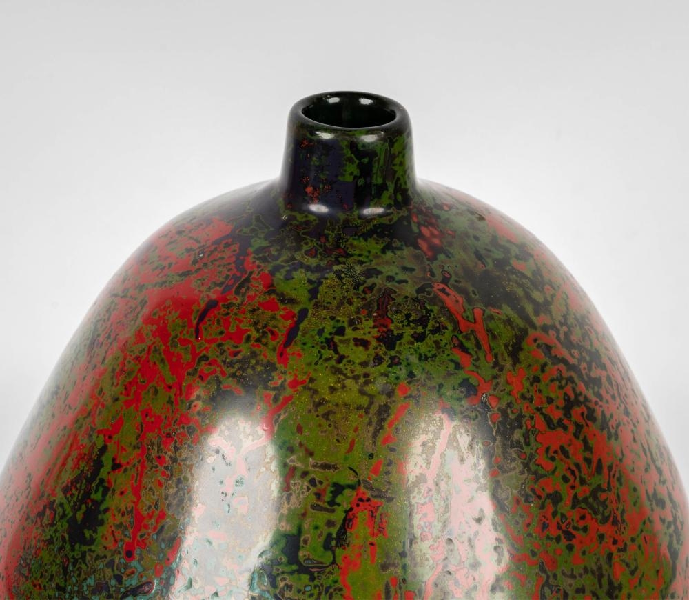 Artwork by Lai Tso Ming, Lai Tso Ming: Lacquerware Vase, Made of Lacquer