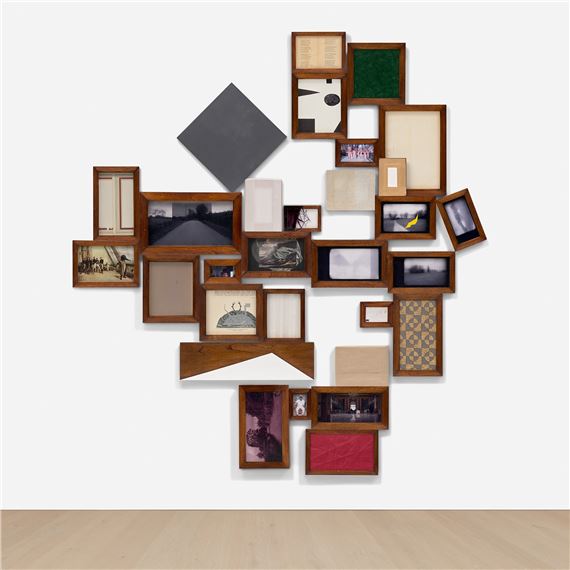 Footnotes - Laura Lima