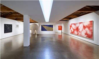 I Thought I Lost It!: Ding Yi & Shiota Chiharu - Hakgojae Gallery Space