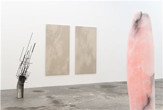 Wait for Reanimation - Galeria Curro
