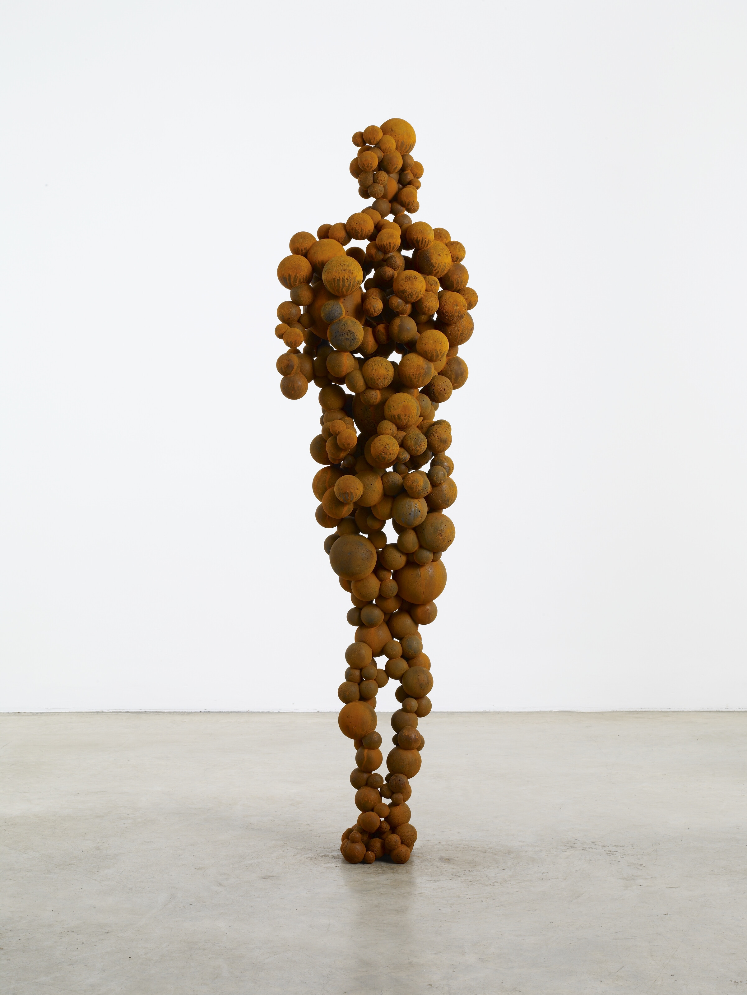Artwork by Antony Gormley, Standing Matter XXXI, Made of cast iron