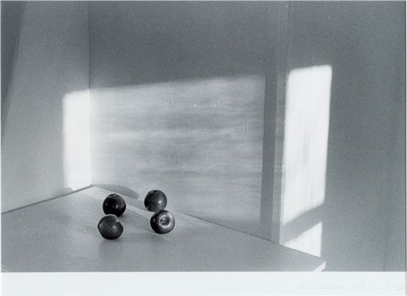 Lilo Raymond | Apples (1989) | MutualArt