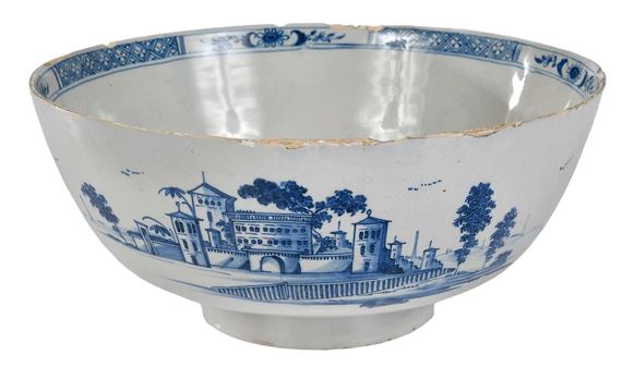 This rare bowl commemorates the Seven Years War battle between the French and British Navy's outside the port of Lagos in Portugal.