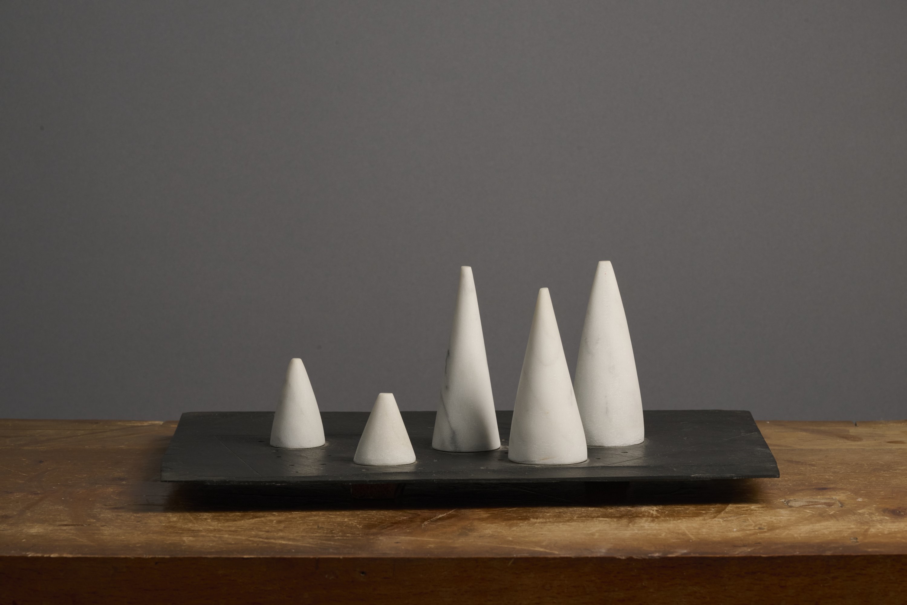 Artwork by Paul-henri Friquet, Cinq cônes, Parcours