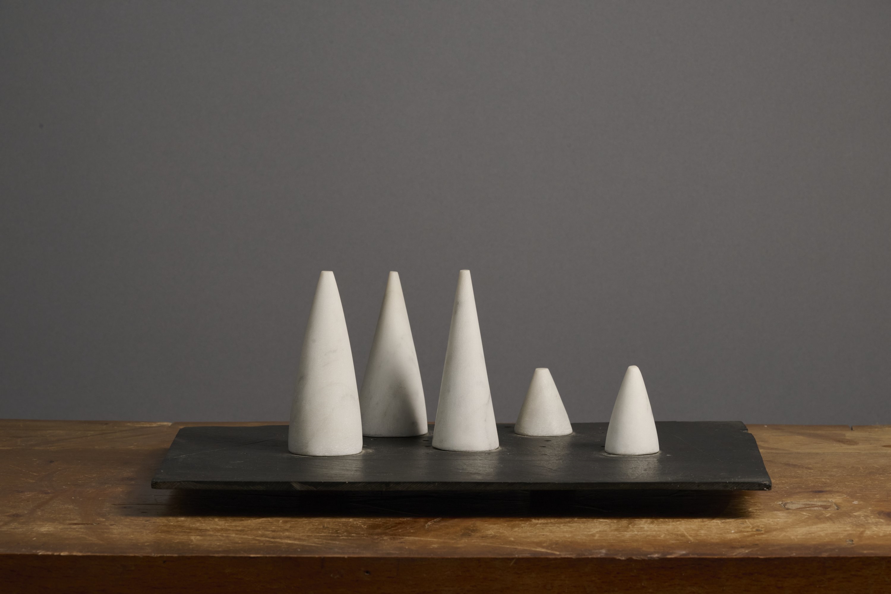 Artwork by Paul-henri Friquet, Cinq cônes, Parcours