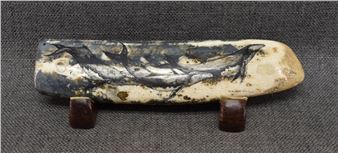 INUIT INDIAN SCRIMSHAWED FOSSILIZED IVORY TUSK (GEOFF OLSON) - Geoff Olson
