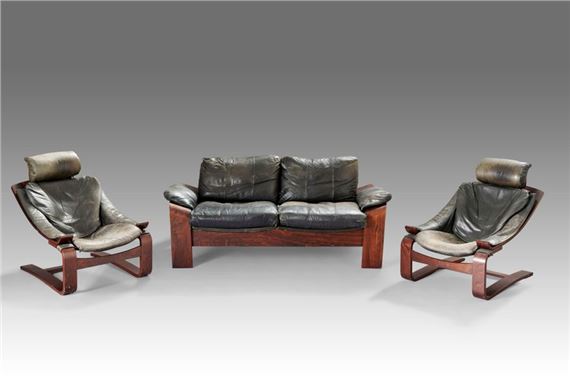 Kroken" lounge set comprising a pair of armchairs and a sofa. Bentwood and leather. Edition: Nelo by Ake Fribyter, circa 1970