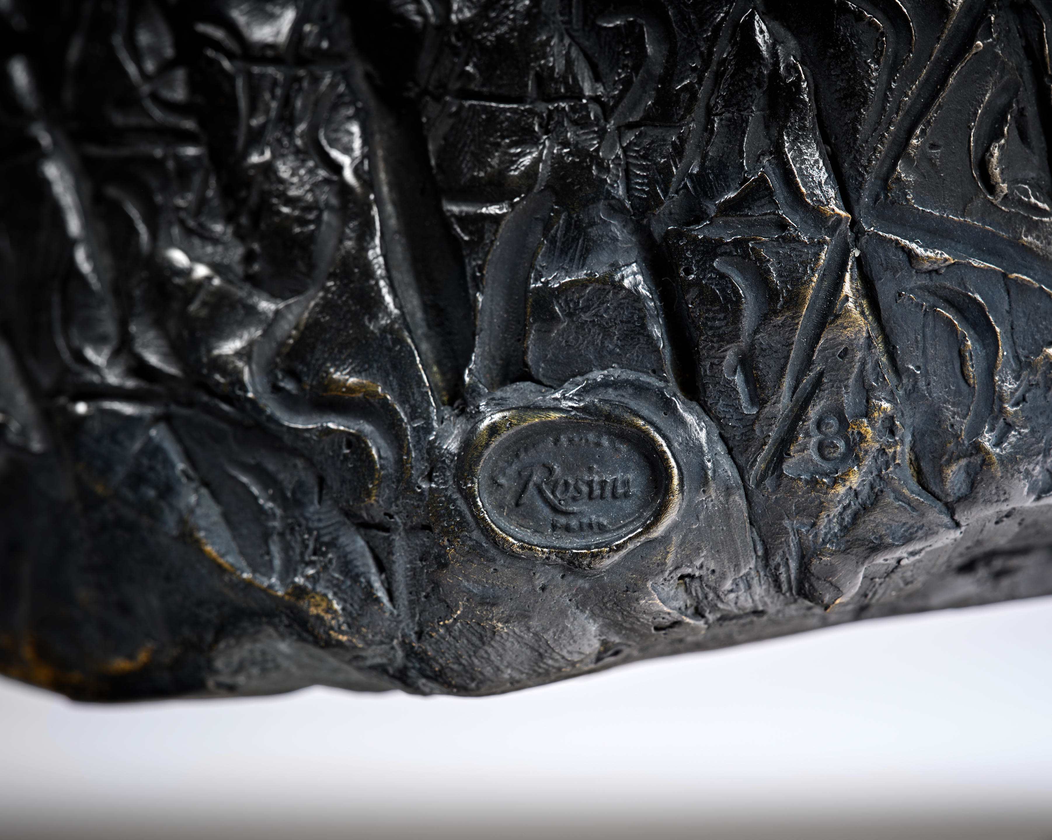 Artwork by Jacques Chalom des Cordes, Tête de cheval, Made of bronze with black patina