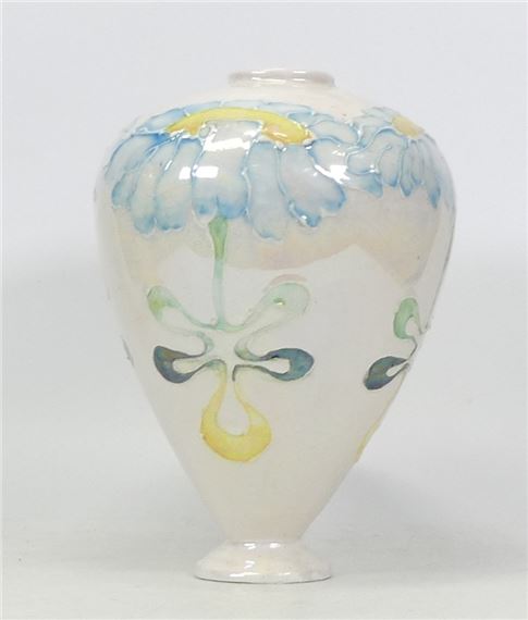 Lise B. Moorcroft Cast Stylised Daisy Vase 1987. Some exposed unglazed areas around the base