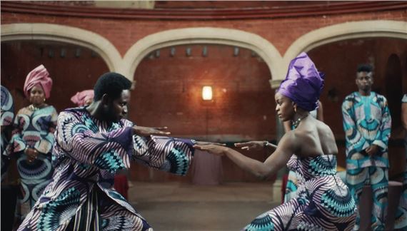 Friends in Love and War / L’Éloge des meilleur·es ennemi·es: Works from the British Council Collection and macLYON - Ikon Gallery