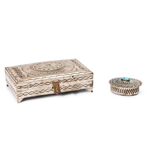 Sunshine Reeves | Lidded box | MutualArt