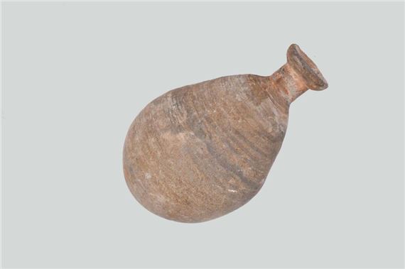 WESTERN ASIATIC GRAY POTTERY JAR - Moshe Dayan